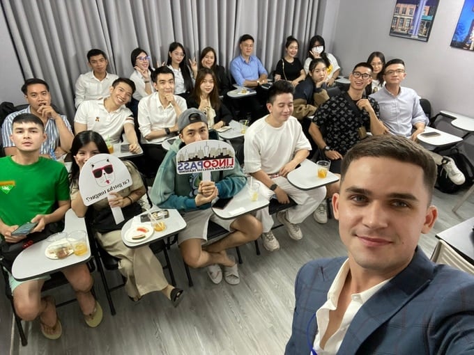 Chàng Tây điển trai nghiền nước mắm, nói thạo giọng ba miền Bắc Trung Nam - 3
