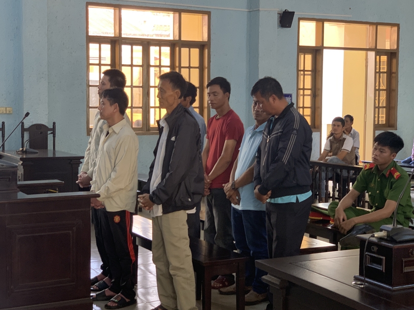 2 nephews and nieces organized gambling and received sentences photo 1