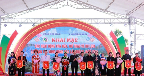 Khai mạc các hoạt động văn hóa, thể thao và du lịch đặc sắc của các dân tộc vùng Đông Bắc