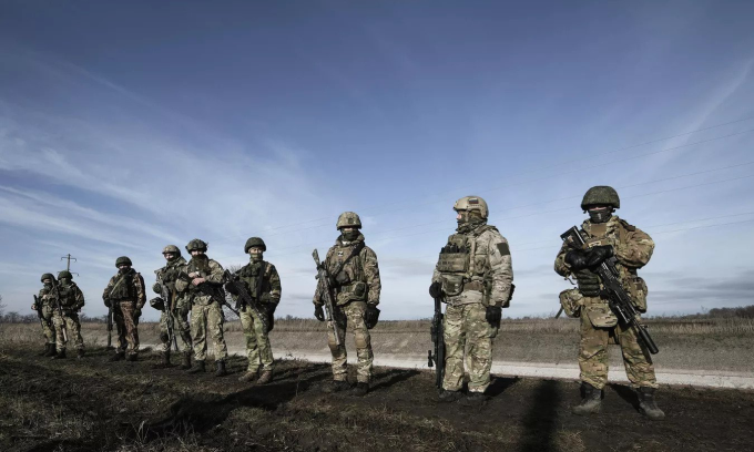 Paracaidistas rusos durante una sesión de entrenamiento en Zaporiyia en enero. Foto: RIA Novosti