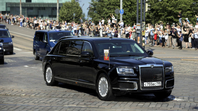 La limousine Aurus Senat du président Poutine lors de sa visite à Helsinki, en Finlande, en juillet 2018. Photo : Reuters