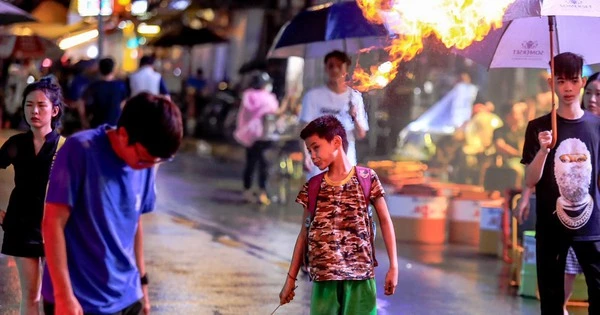 Phải triệt những kẻ 'chăn dắt'