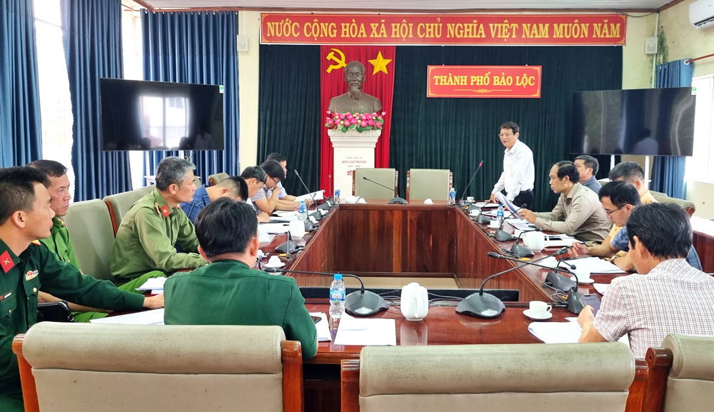 Quang cảnh buổi làm việc, kiểm tra công tác phòng chống thiên tai, tìm kiếm cứu nạn tại TP Bảo Lộc