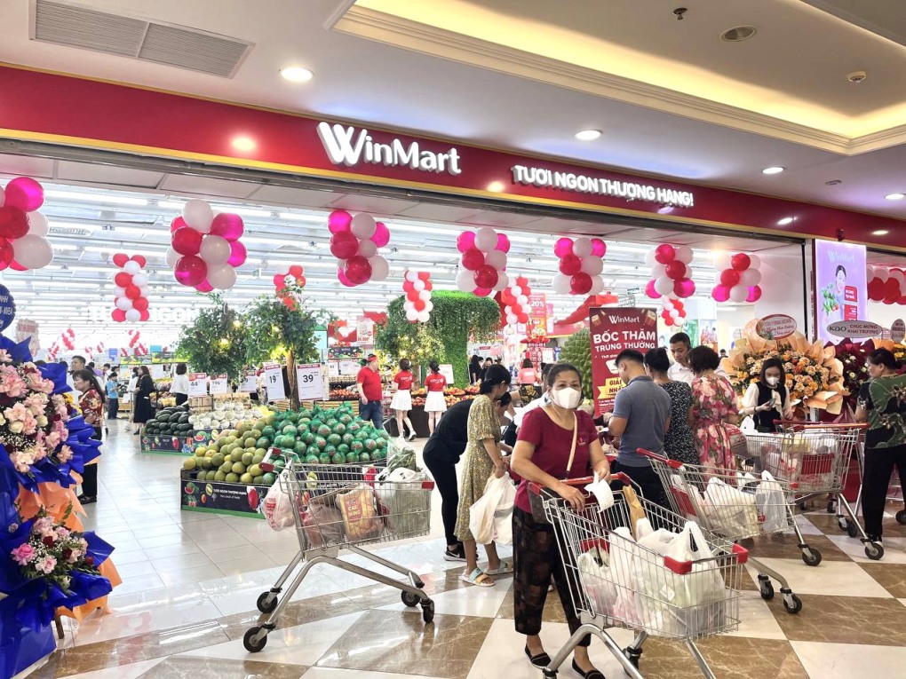 WinMart Hạ Long tấp nập ngày khai trương