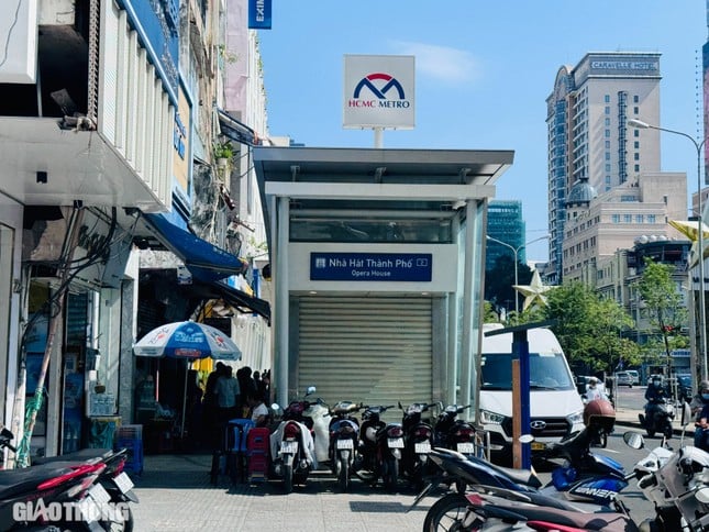 Close-up of metro stations No. 1 in Ho Chi Minh City, photo 12