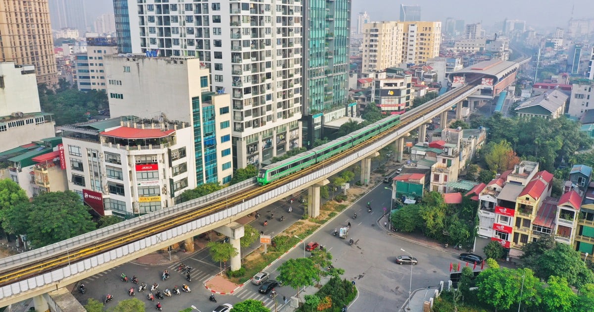 Politburo approves group of breakthrough solutions for Hanoi traffic