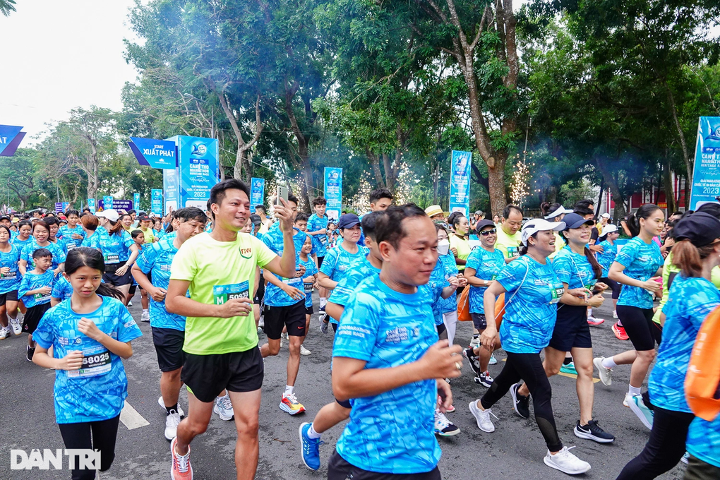 Hơn 9.000 vận động viên trong và ngoài nước tham dự giải Marathon ở Cần Thơ - 1