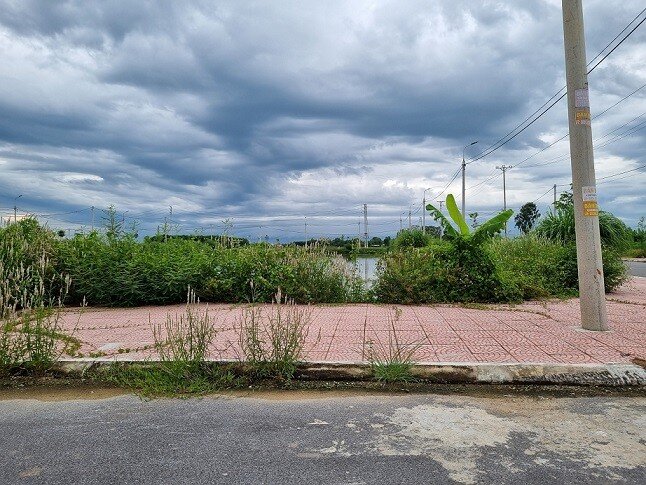 Bienes raíces - Thanh Hoa: El distrito de Dong Son 'aprovecha' para dividir y vender terrenos antes de regresar a la ciudad (Imagen 2).