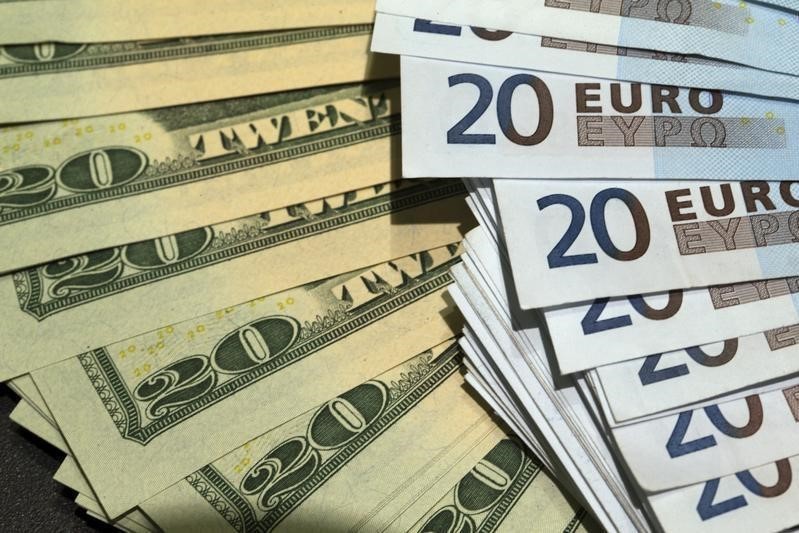 Euro-Wechselkurs heute, 26. März 2024: Euro erholt sich leicht, VCB steigt auf 83,07 VND/EUR