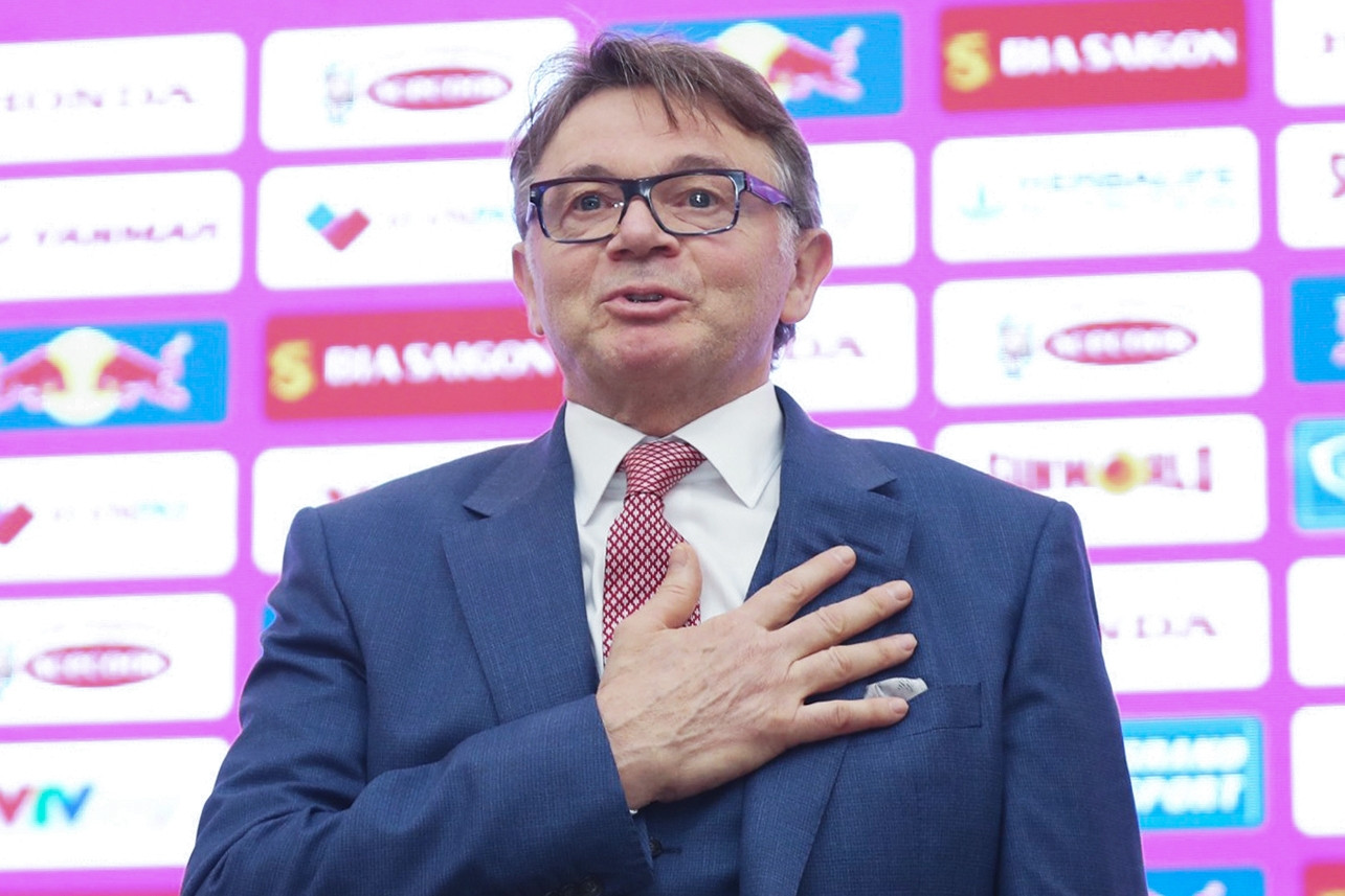 Vietnam National Team: What did Coach Troussier 'summarize' the year-end and New Year's Eve?