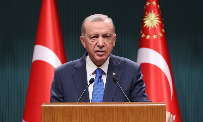 ប្រធានាធិបតី Erdogan បន្ទាប់ពីកិច្ចប្រជុំគណៈរដ្ឋមន្ត្រីនៅទីក្រុងអង់ការ៉ាកាលពីថ្ងៃទី 9 ខែតុលា។ រូបថត៖ AFP