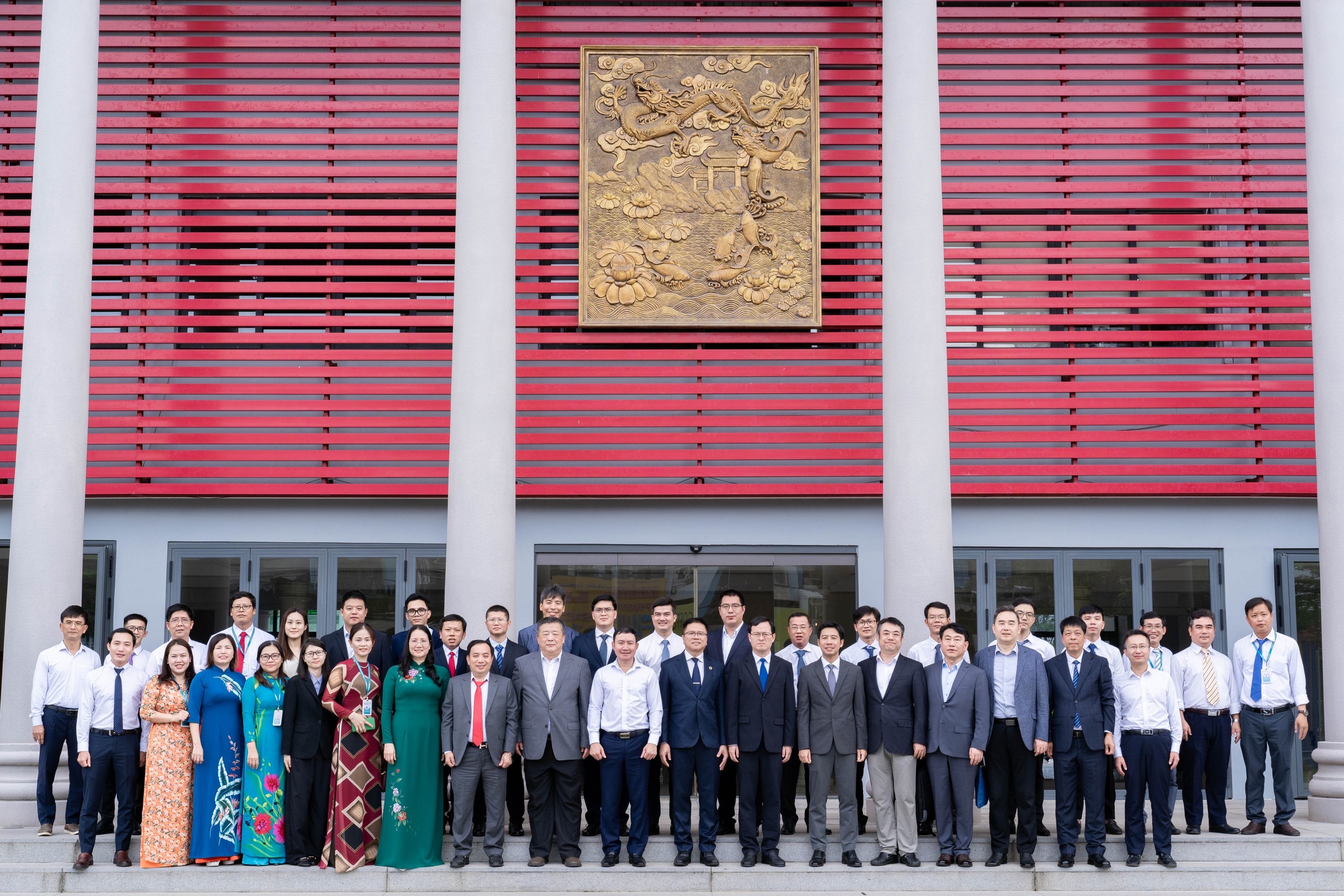 Trường Đại học đầu tiên thành lập Viện Đường sắt tốc độ cao- Ảnh 3.