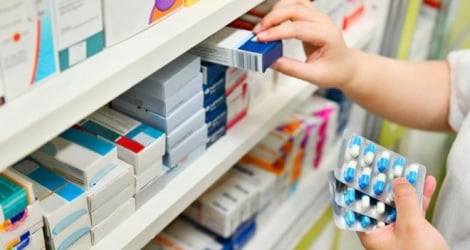 De nombreux hôpitaux publics manquent encore de médicaments et de fournitures médicales.