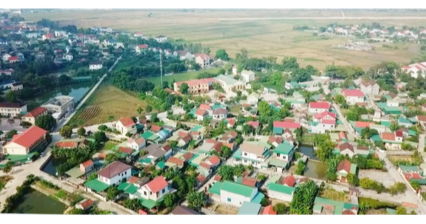 Hung Nguyen District (Nghe An)는 새로운 농촌 기준을 충족합니다.