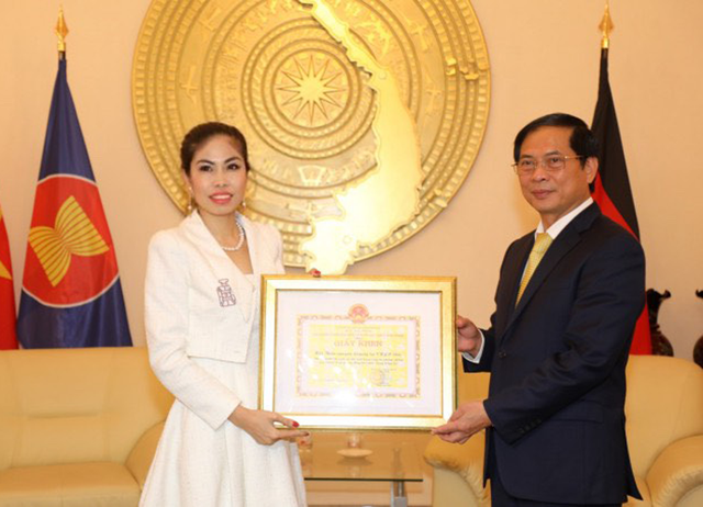Mãi giữ lửa thiện nguyện - Ảnh 1.