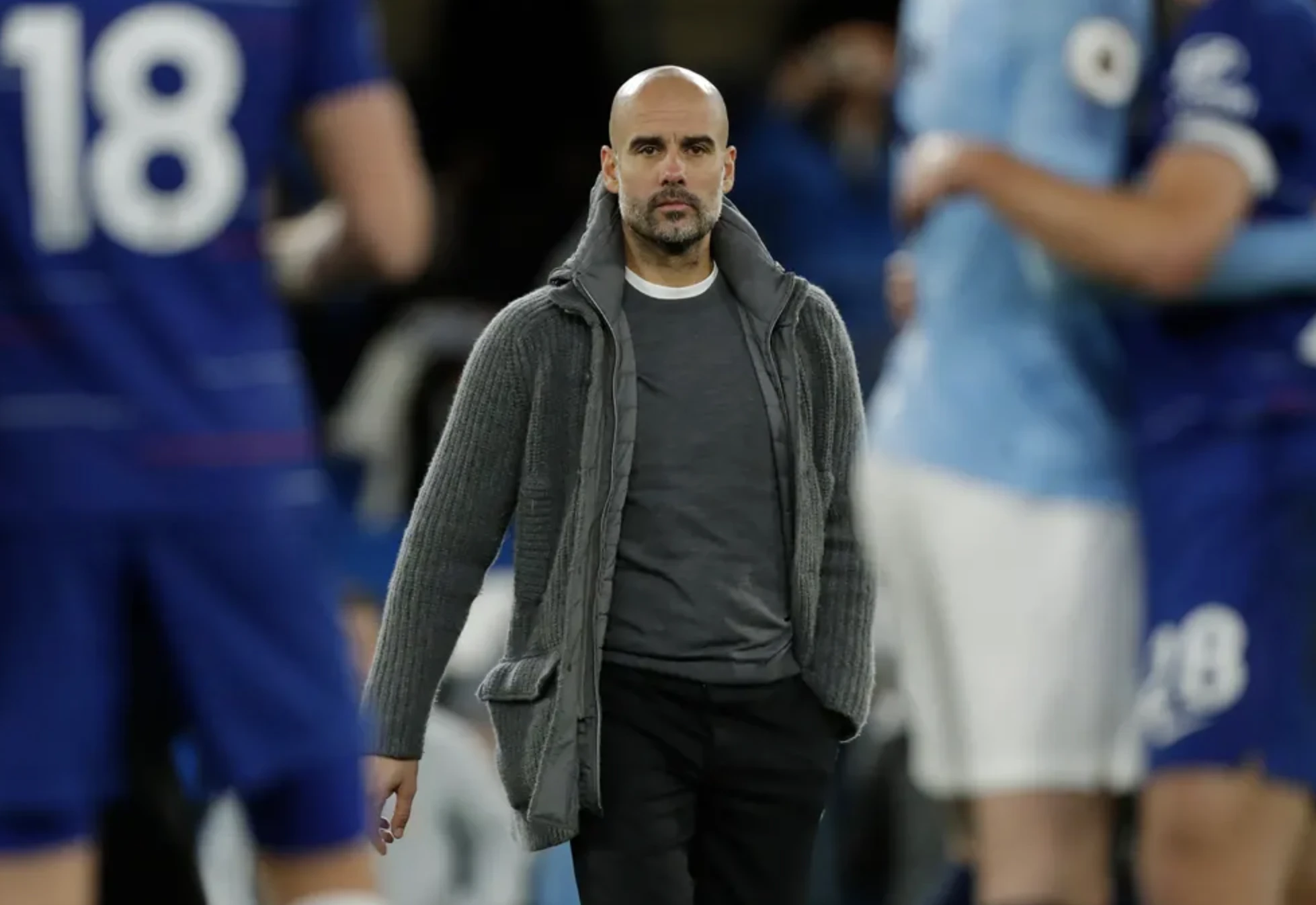 HLV Pep Guardiola khẳng định Chelsea đã trở lại với 1 tỉ bảng mua sắm cầu thủ - Ảnh 1.