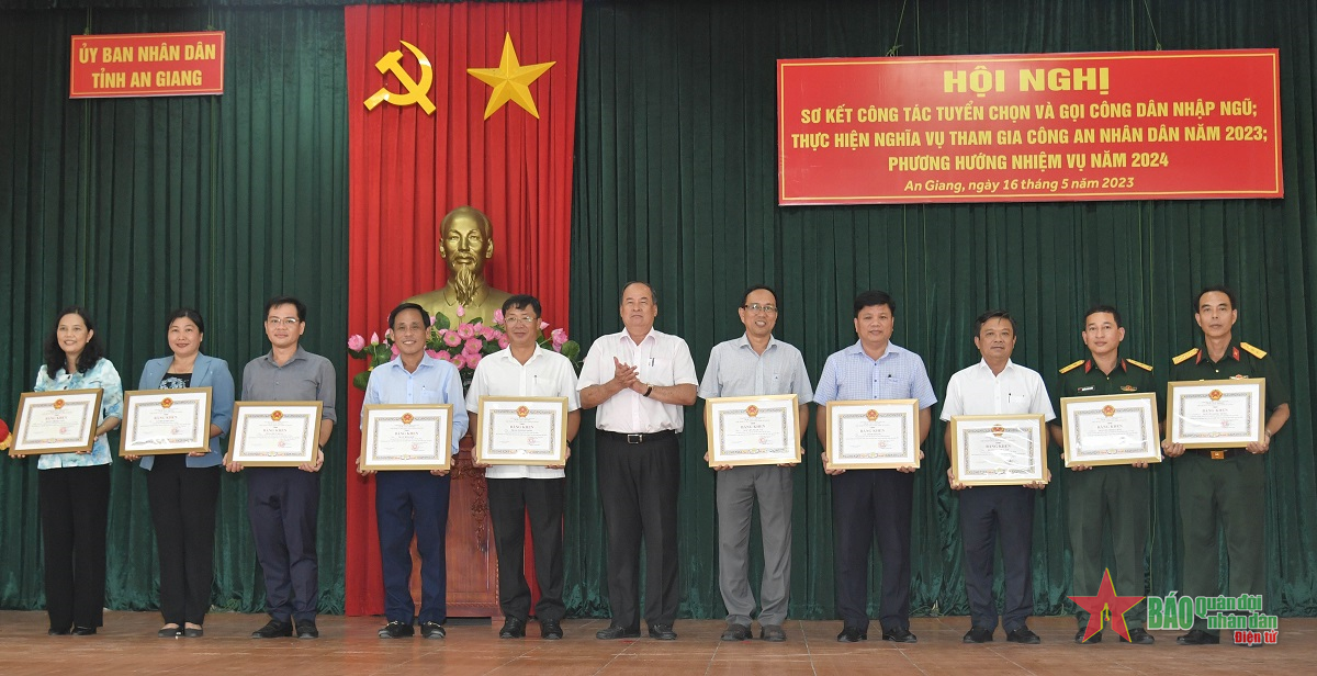 An Giang province summarizes military recruitment work in 2023