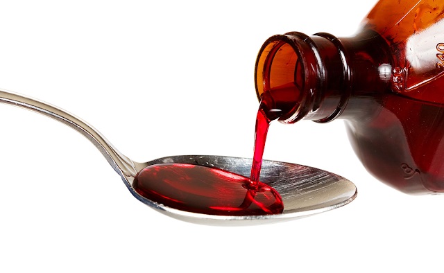 Health Ministry warns about 14 types of cough syrup that cause death of hundreds of children worldwide