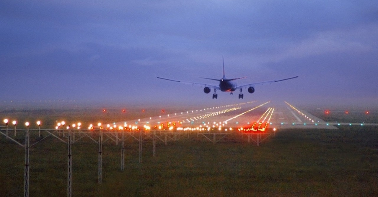 El Ministerio de Transportes aprueba el aumento de sueldo de los directivos de la Corporación de Aviación por más de 1.300 millones de dólares al año