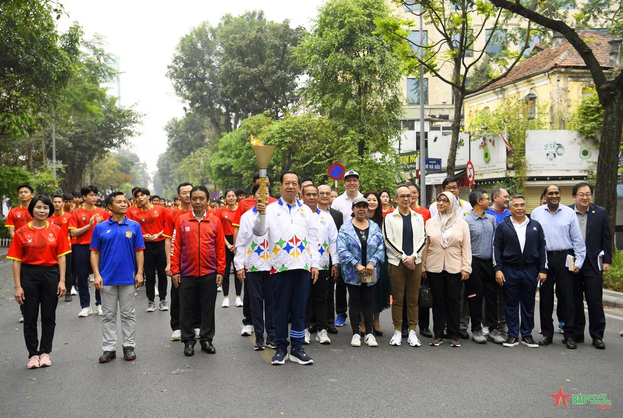 Lễ rước đuốc SEA Games 32 tại Việt Nam 