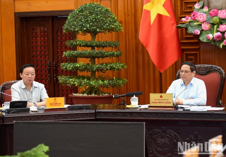 【写真】首相、500kV 3号線プロジェクトの進捗促進に向けた会議を開催 写真7