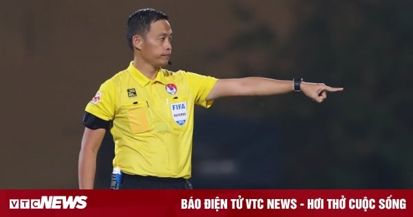 VPF nhắc nhở trọng tài khi vận hành VAR tại V.League