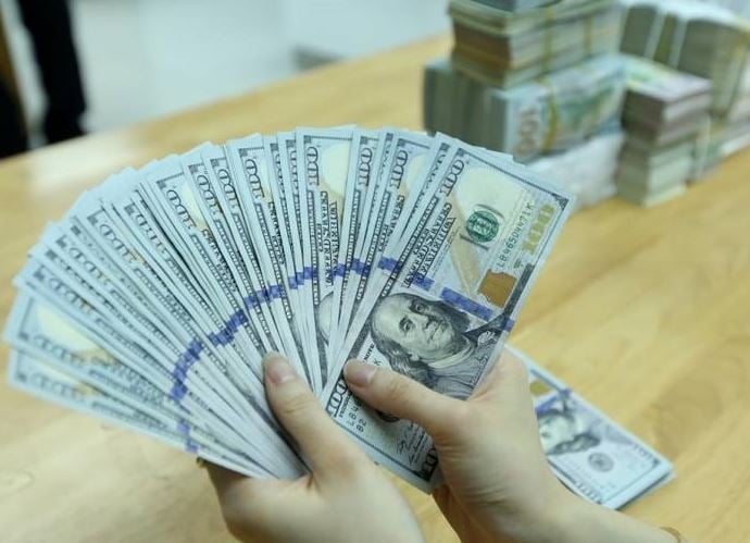 오늘의 외환가격 2024년 3월 27일 : 국내 USD 소폭 하락