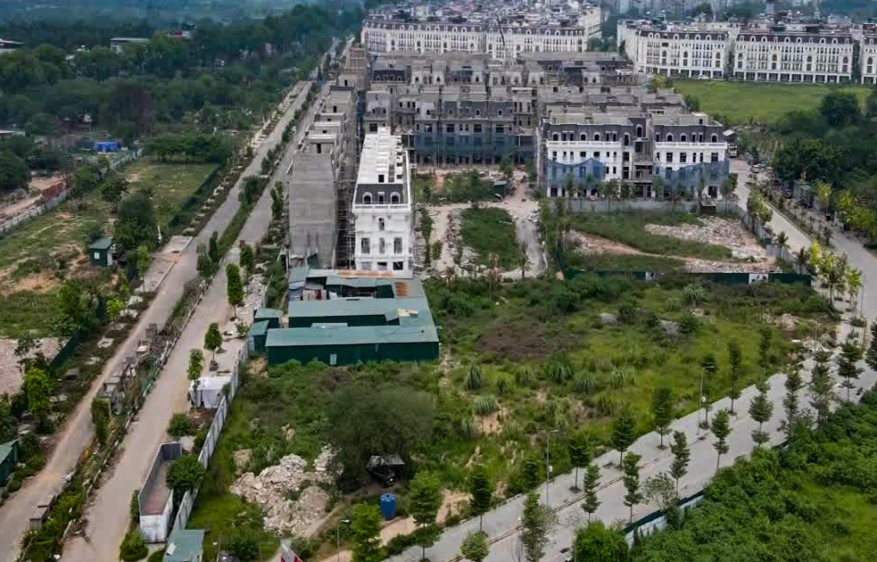 Hanoi extends 24-month land use for 4 plots of land invested by FLC Group in Dai Mo