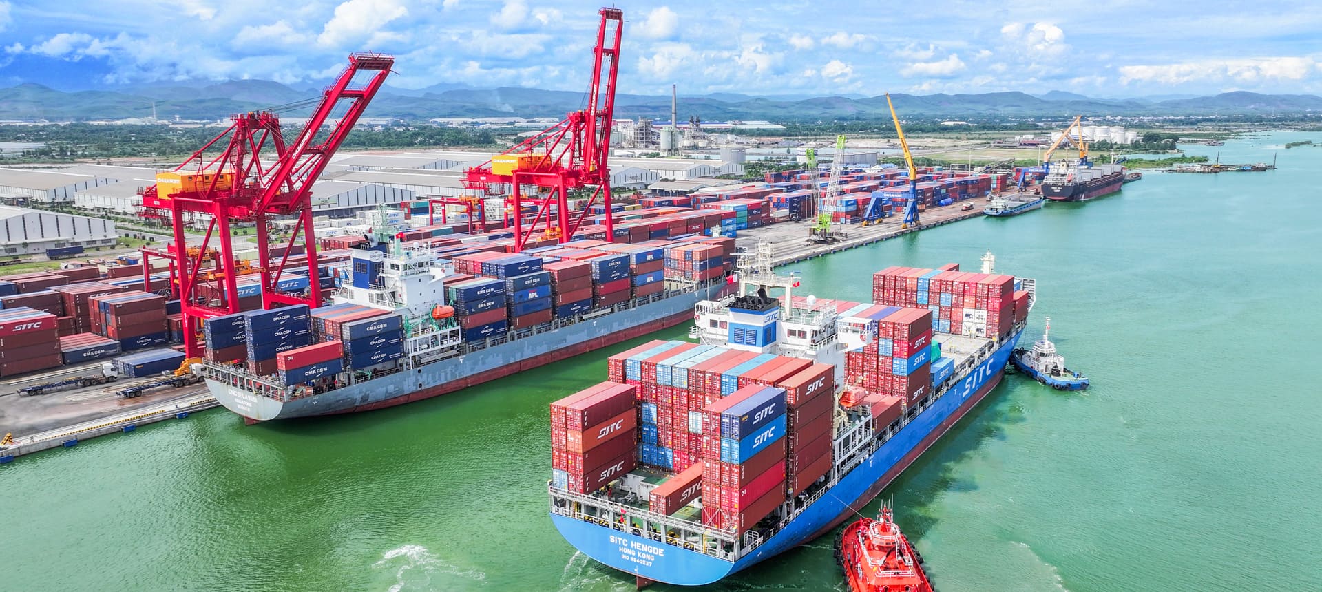 Chu Lai Port unloads nearly 4,000 TEUs of cargo in just over 24 hours