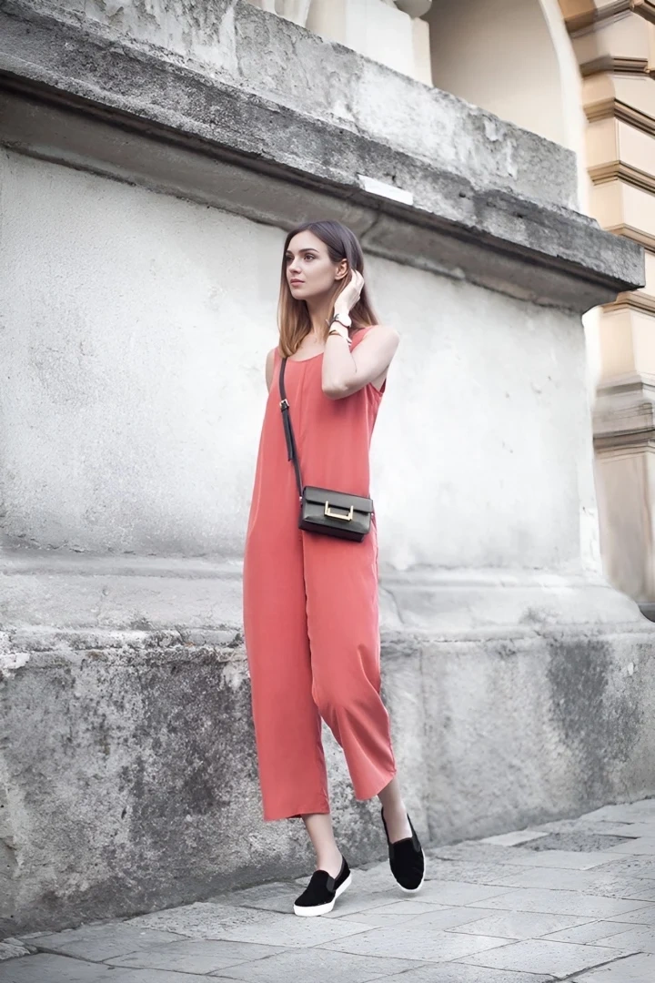 How to coordinate outfits with loafers for summer photo 3