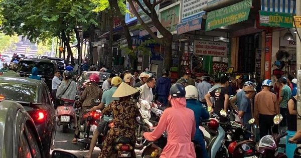 Quang Ninh resuelve el problema de la gente que lucha por la falta de electricidad