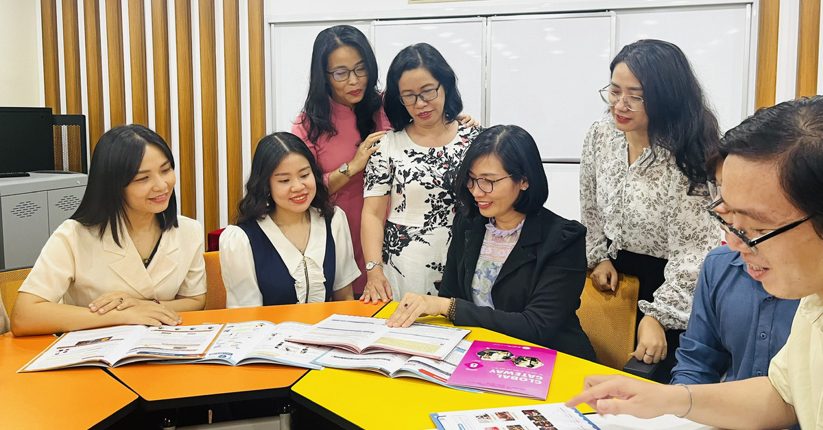 Ra mắt bộ sách tăng cường khả năng nghe, nói tiếng Anh cho học sinh