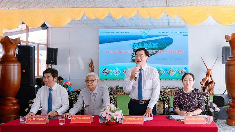 Seminario sobre el desarrollo turístico a lo largo del río Hau en el distrito de Cau Ke, provincia de Tra Vinh