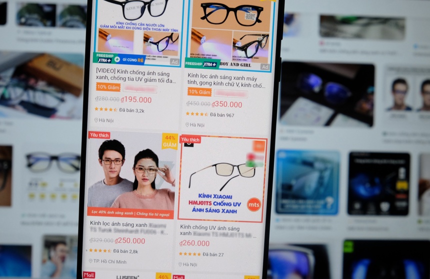 Stop wearing blue light filter glasses