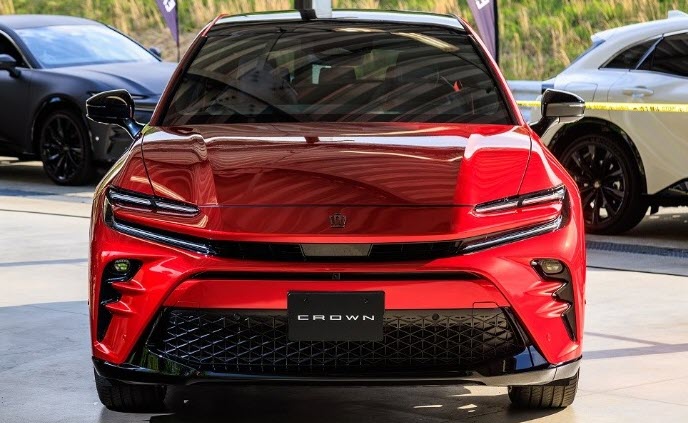 トヨタがクラウンスポーツ2024年モデルの発売価格を公式発表、写真1
