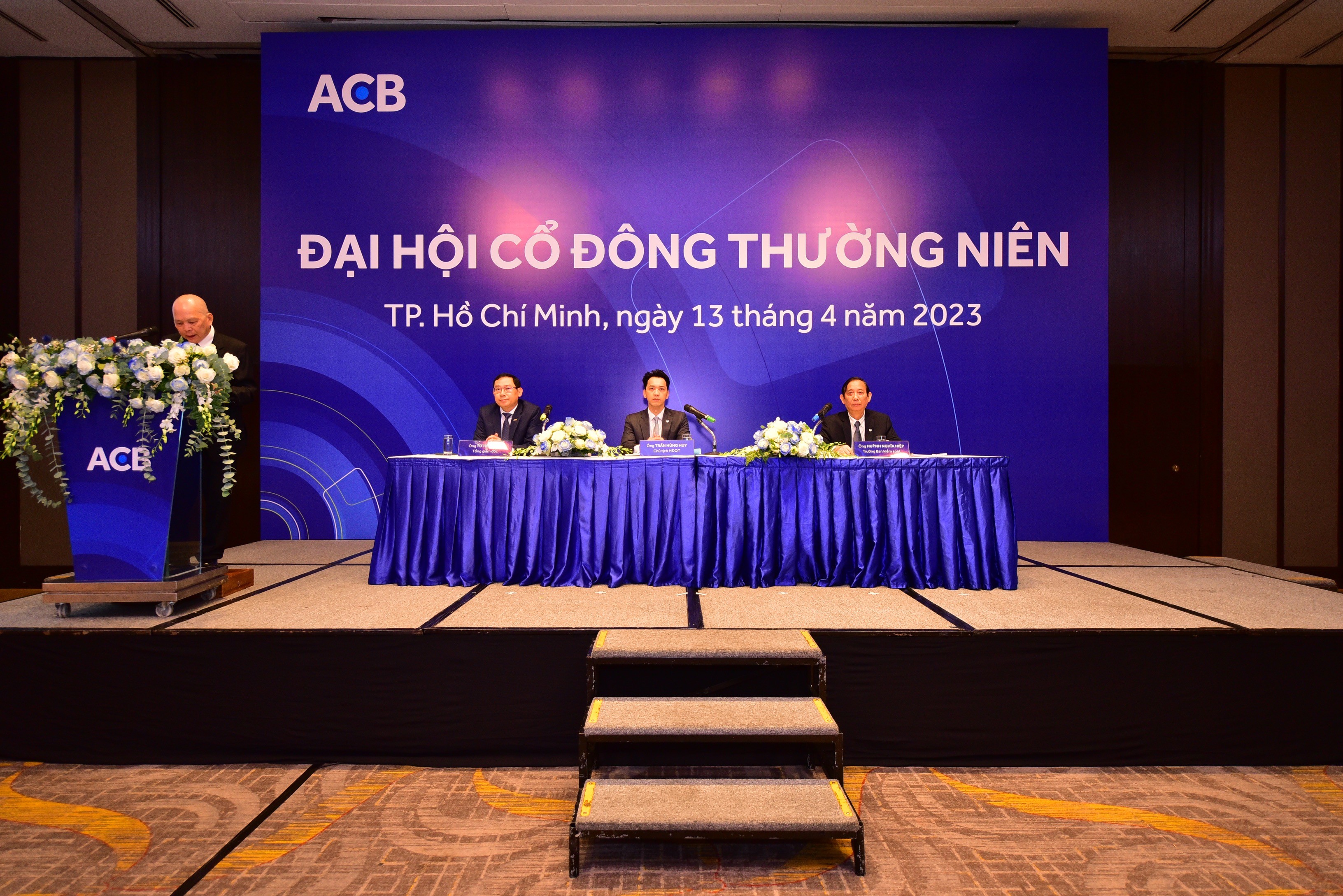 Finance - Banking - ACB's profit in the first quarter of 2023 reached VND 5,100 billion, mobilization increased slightly by 2% (Figure 2).