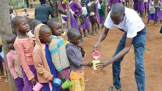 La tasa de desnutrición entre los niños africanos sigue siendo alta.