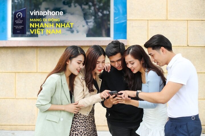 Customers experience the fastest mobile speed in Vietnam.