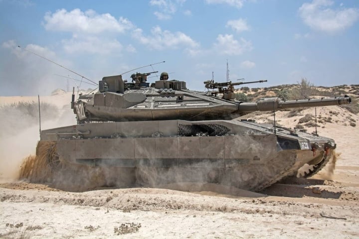 Which countries are negotiating to buy Merkava tanks from Israel? - 5