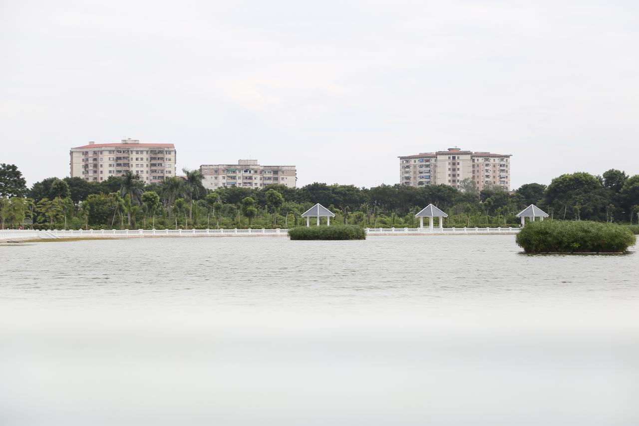 Items in Long Bien Park have been renovated. Photo: Vinh Hoang