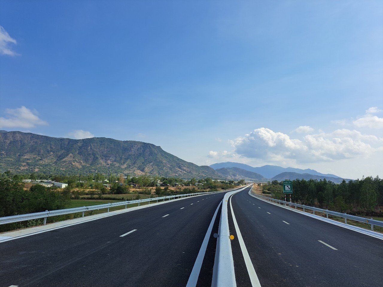 Événement - Mise en service officielle de 2 autres sections de l'autoroute Nord-Sud à partir du matin du 19 mai