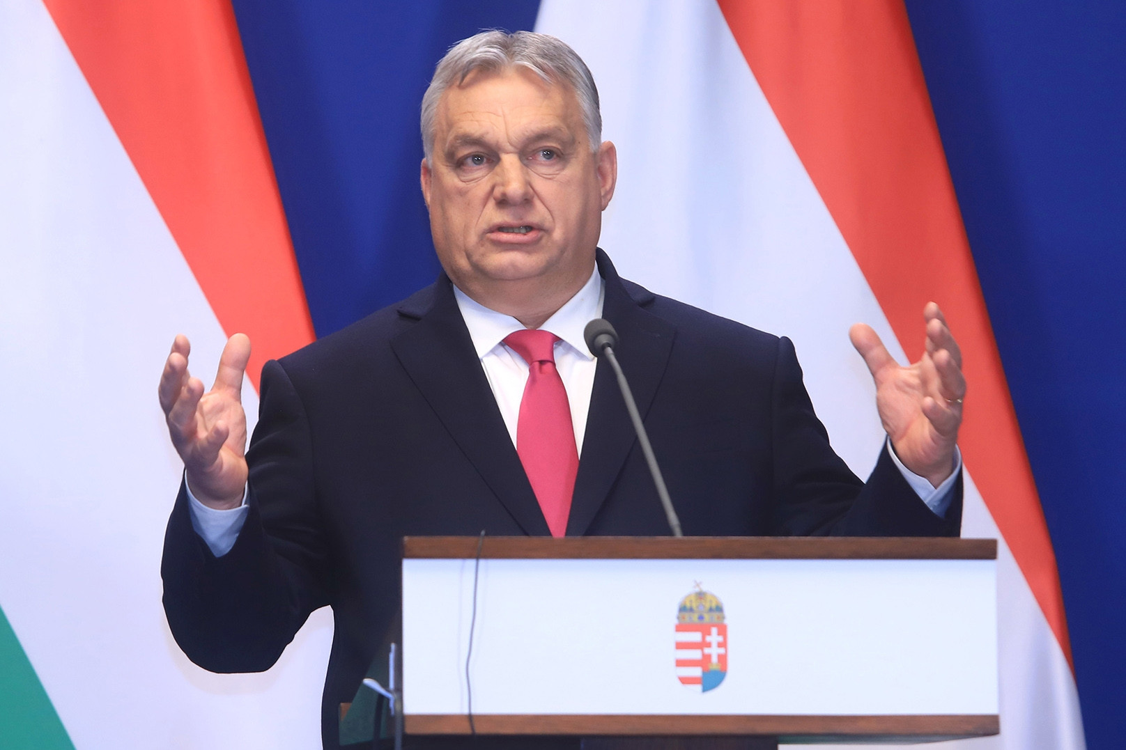 Hungarian Prime Minister: Vietnam is developing remarkably and will be a successful country.