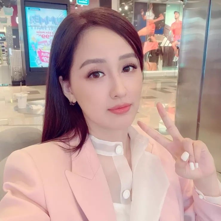 Sắc vóc hoa hậu Mai Phương Thúy sau nghi vấn sinh con gái giấu kín - Ảnh 4.