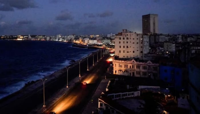 Le réseau électrique cubain est progressivement rétabli.