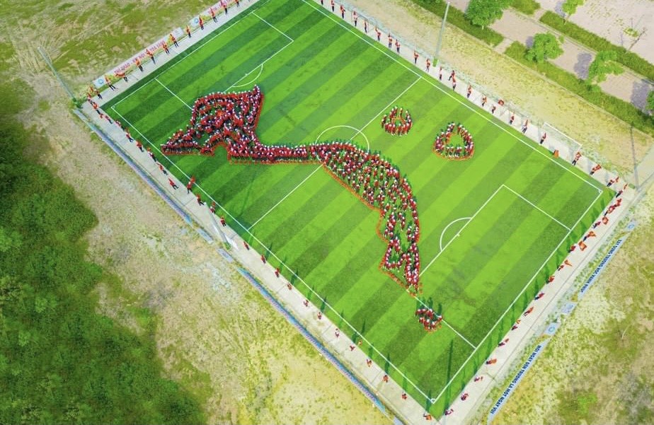 Reunión de jóvenes de Ha Tinh, mapa de Vietnam, foto 3