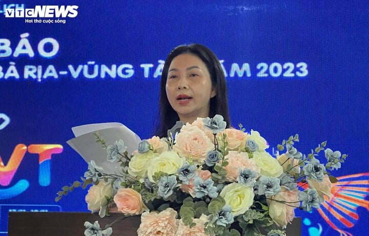 Mme Tran Thu Hien, directrice adjointe du département du tourisme de Ba Ria - province de Vung Tau.