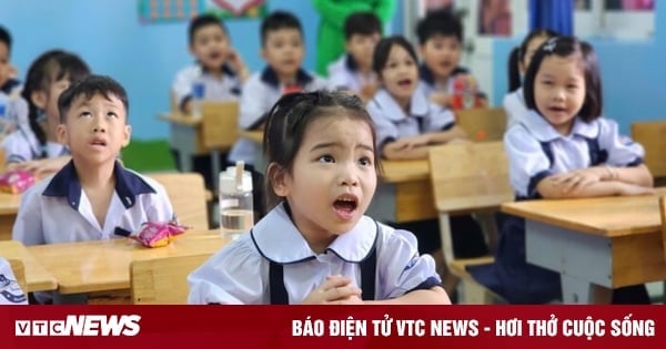 Kinder, die in die erste Klasse einer „angesagten“ Privatschule in Hanoi kommen, müssen Tests und Vorstellungsgespräche absolvieren.