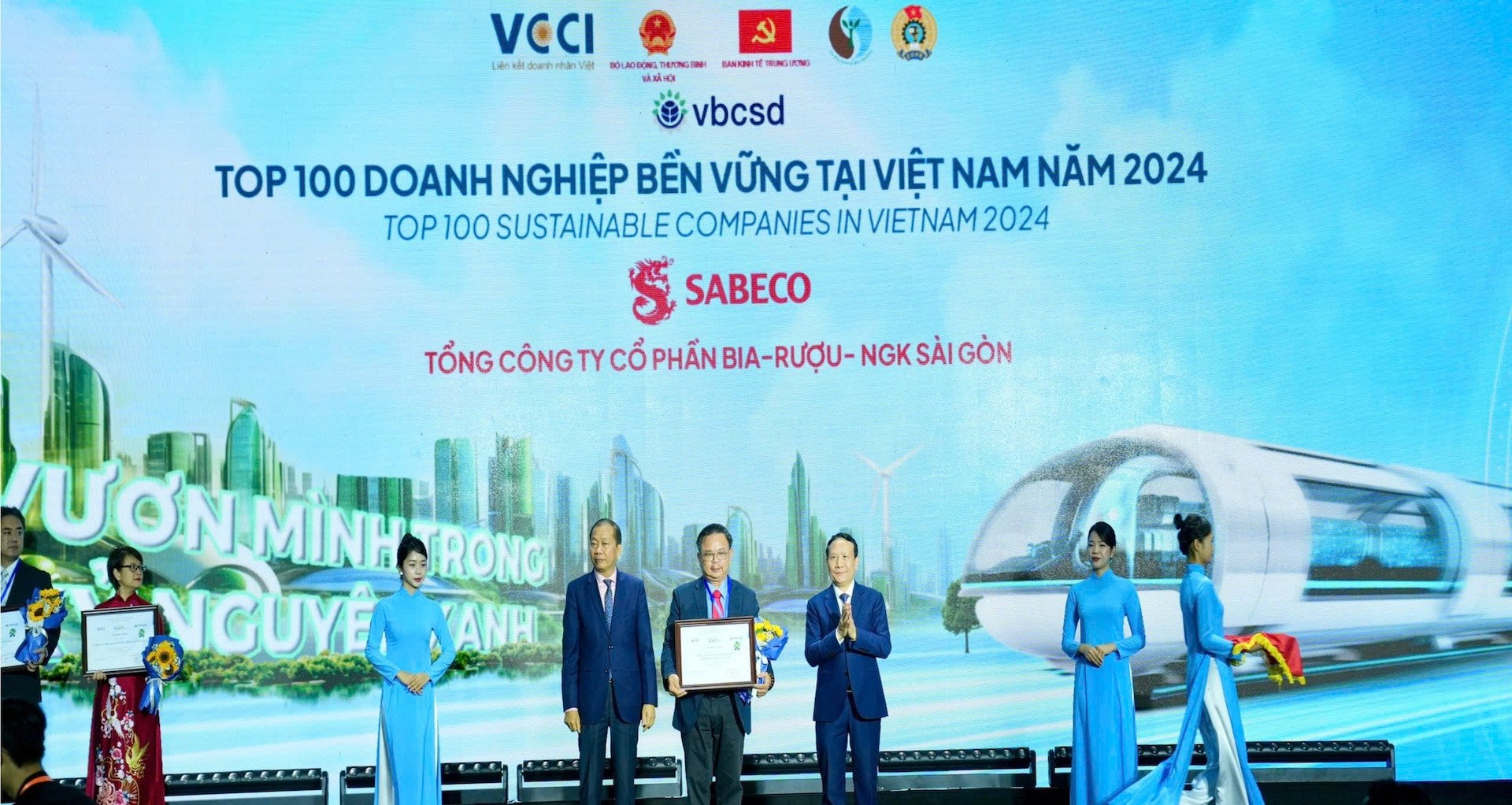 Sabeco tiếp tục vào top 100 doanh nghiệp phát triển bền vững hàng đầu