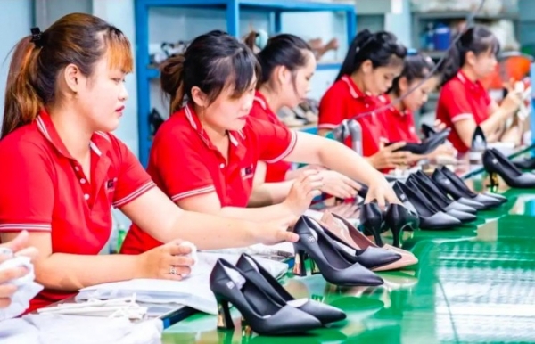 អាជីវកម្មស្បែកជើងប្រឈមមុខនឹងបញ្ហាធំៗចំនួន៥