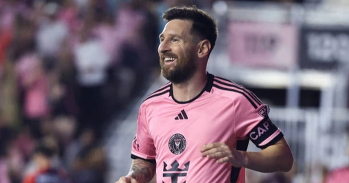 FIFA bị chỉ trích dữ dội vì… "ăn theo" Lionel Messi